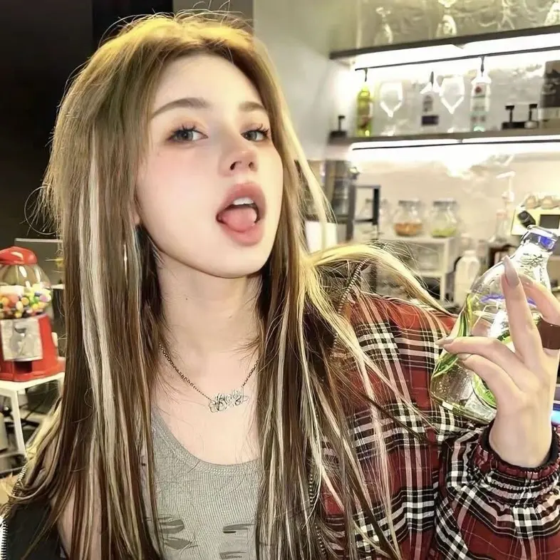 《山东临沂亲姐弟接妈妈电话》哪里能看？《山东临沂亲姐弟接妈妈电话》完整版资源在线播放